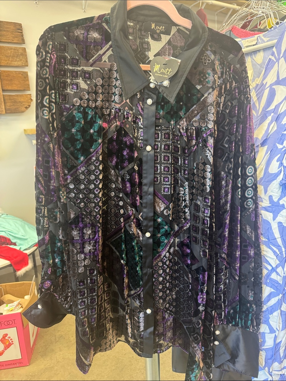 Maritt Velvet Patterned Button-Front Tunic - Purple / Black